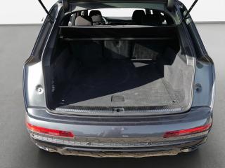 Audi Q7 S line – image 11 of 24