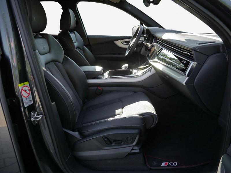 Audi Q7 S line – image 4 of 24