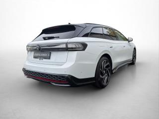 Volkswagen ID.7 Tourer GTX – image 18 of 23