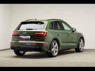 Audi Q5 S line – image 2 of 25