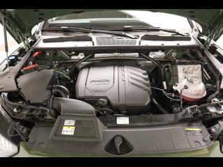 Audi Q5 S line – image 15 of 25