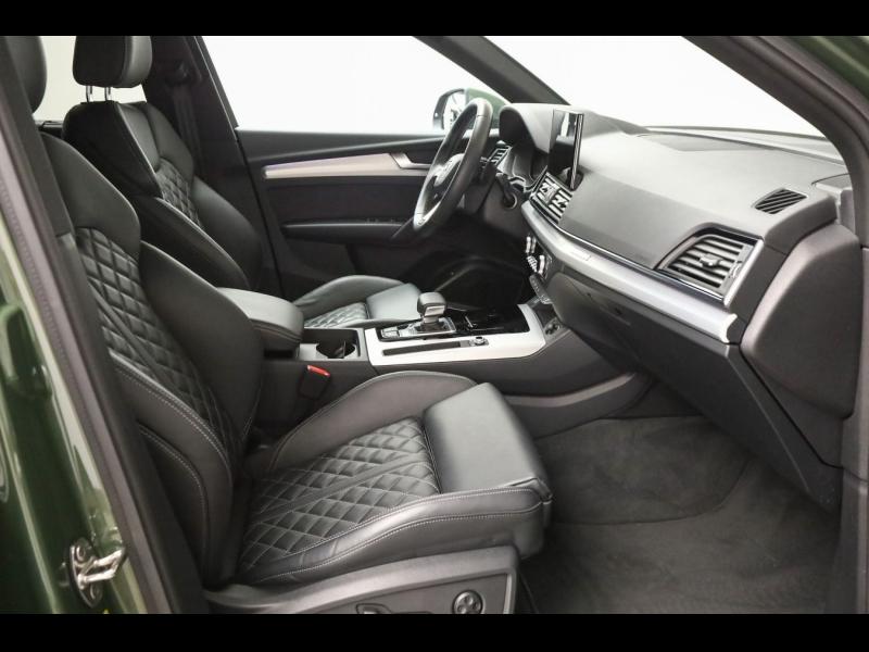 Audi Q5 S line – image 13 of 25