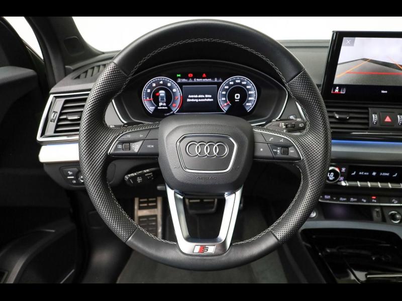 Audi Q5 S line – image 21 of 25
