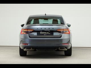 Škoda Superb Sportline – image 5 of 25
