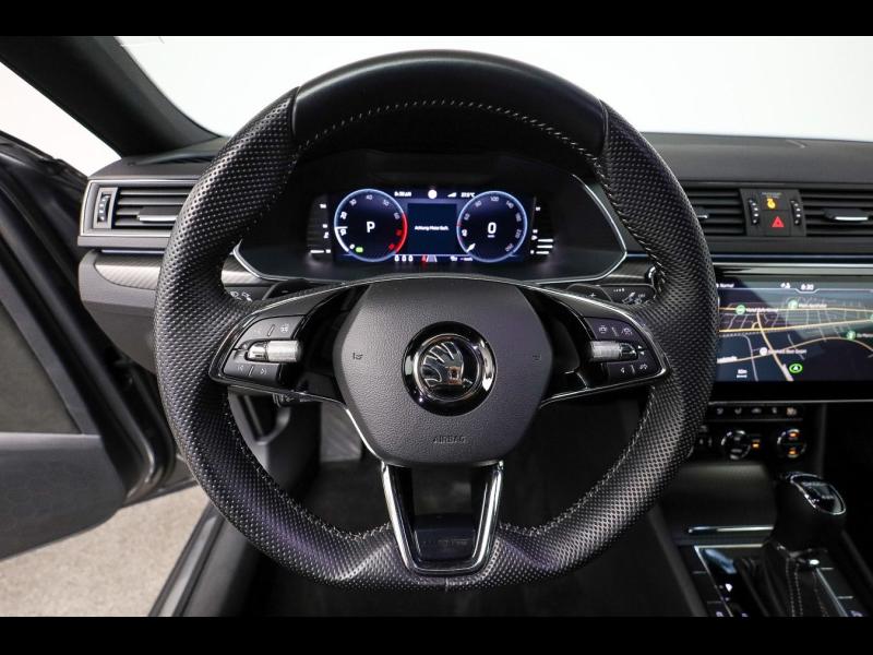 Škoda Superb Sportline – image 19 of 25