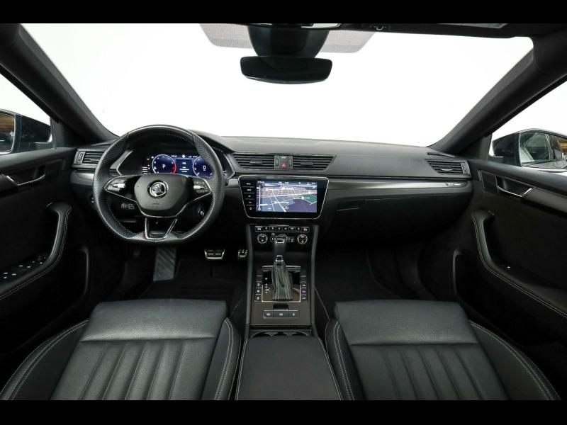 Škoda Superb Sportline – image 21 of 25