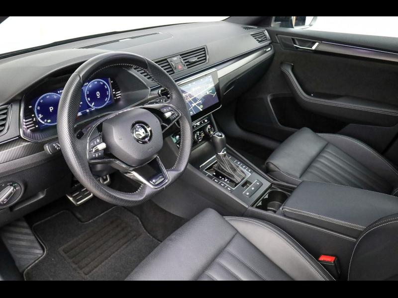 Škoda Superb Sportline – image 24 of 25