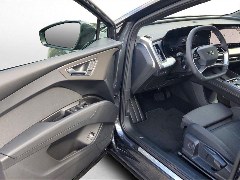Audi Q4 Sportback e-tron advanced – image 14 of 25
