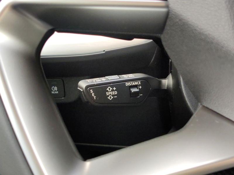 Audi Q4 Sportback e-tron advanced – image 22 of 25