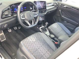 Volkswagen T-Roc R-Line – image 13 of 18