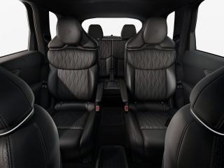 Audi Q7 S line – image 8 of 8