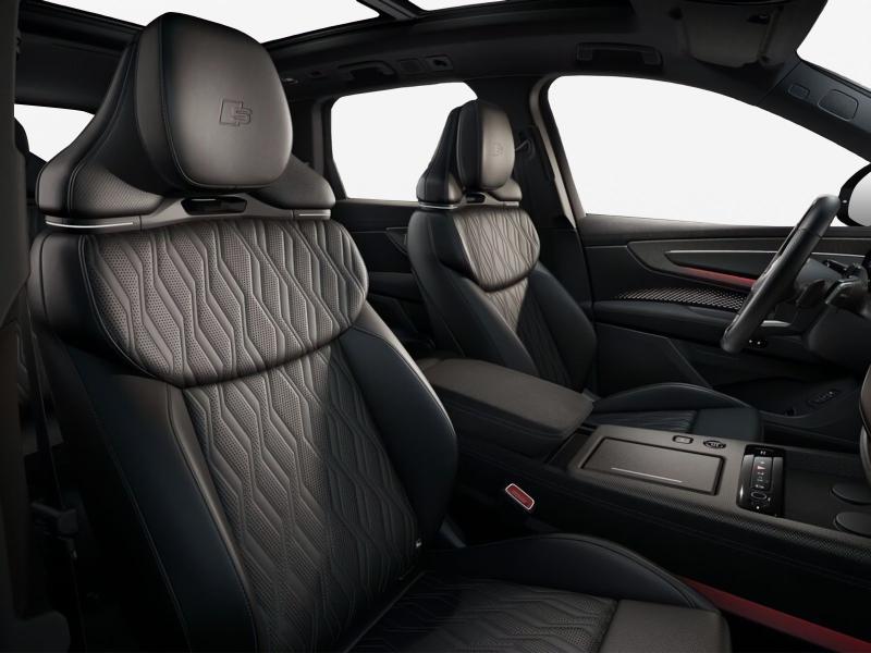 Audi Q7 S line – image 4 of 8