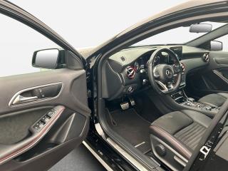 Mercedes-Benz A 45 AMG – image 14 of 18
