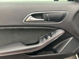 Mercedes-Benz A 45 AMG – image 15 of 18