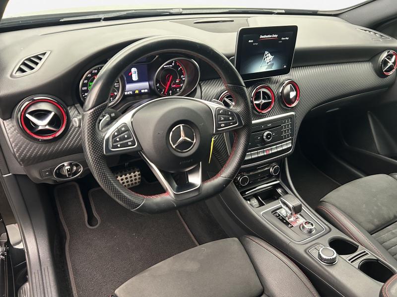 Mercedes-Benz A 45 AMG – image 5 of 18