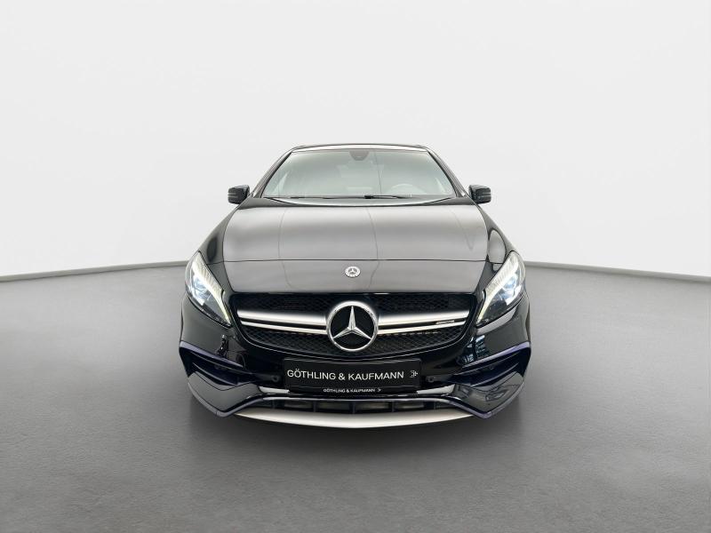 Mercedes-Benz A 45 AMG – image 12 of 18