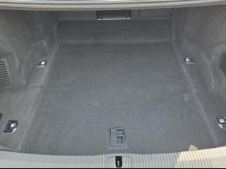 Audi A8 – image 11 of 18