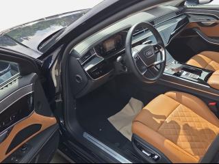 Audi A8 – image 14 of 18