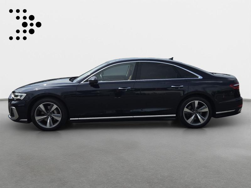 Audi A8 – image 3 of 18