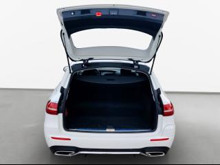 Mercedes-Benz E 300 Avantgarde – image 11 of 25