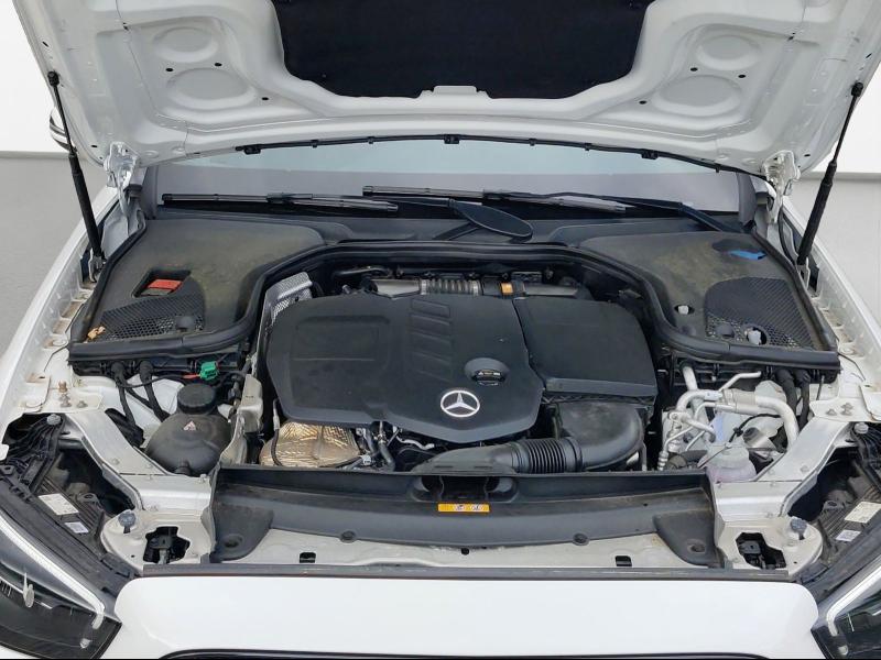 Mercedes-Benz E 300 Avantgarde – image 18 of 25