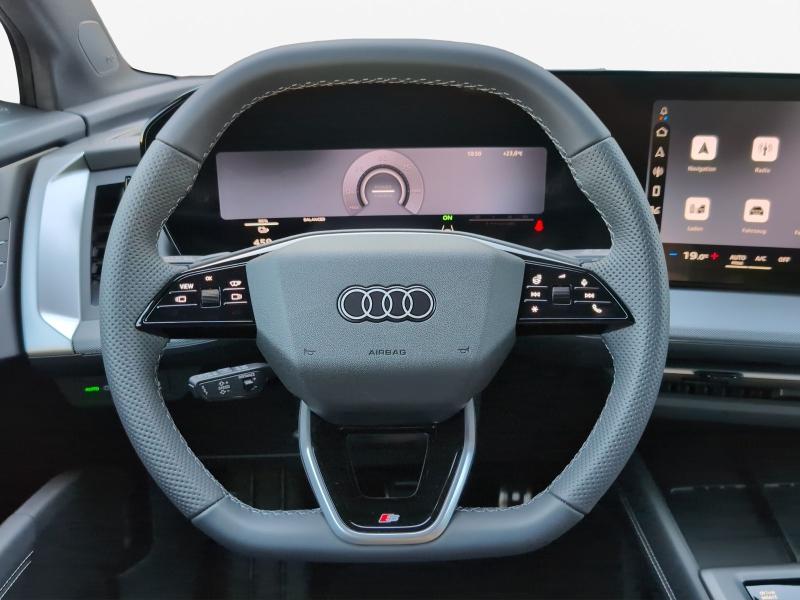 Audi Q4 e-tron S line – Bild 8 von 24