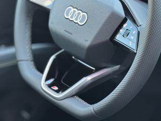 Audi Q4 e-tron S line – image 12 of 18