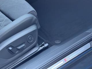 Audi Q4 e-tron S line – image 17 of 18