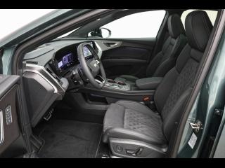Audi Q4 Sportback e-tron S line – image 8 of 15