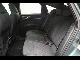 Audi Q4 Sportback e-tron S line – image 9 of 15