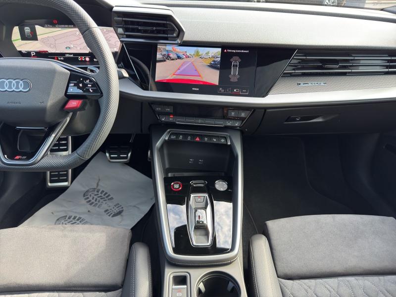Audi RS 3 Sportback – image 6 of 23