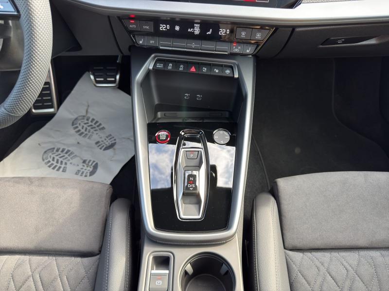 Audi RS 3 Sportback – image 7 of 23