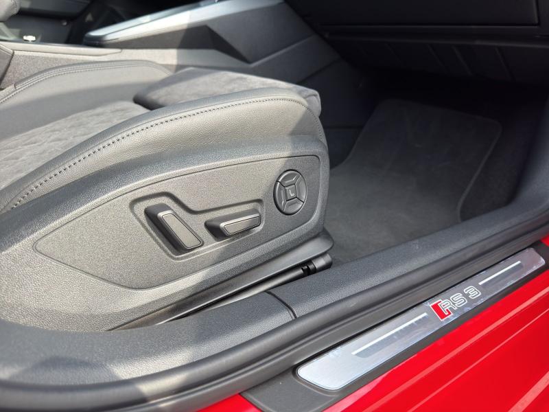 Audi RS 3 Sportback – image 20 of 23