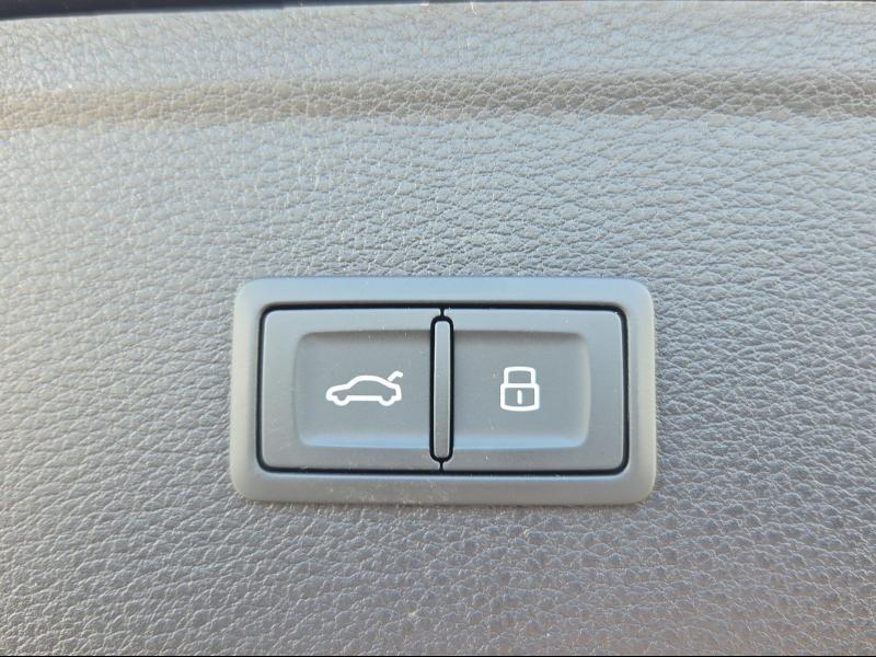 Audi SQ5 – image 12 of 21