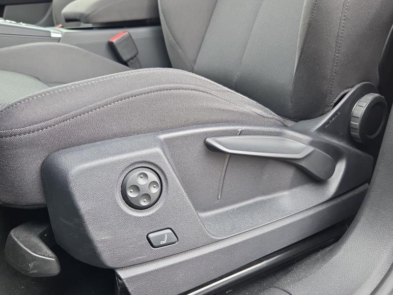 Audi Q5 advanced – image 15 of 20