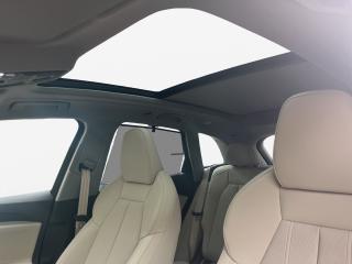 Audi Q5 S line – image 10 of 15