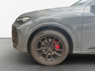 Audi Q5 S line – image 12 of 15