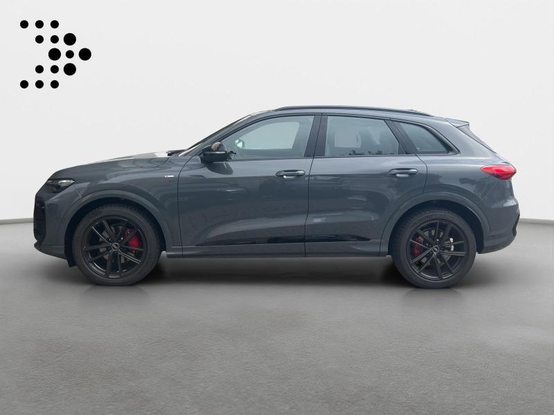Audi Q5 S line – image 3 of 15