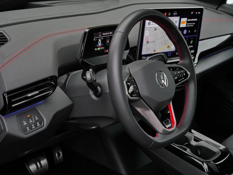 Volkswagen ID.4 GTX – image 19 of 24