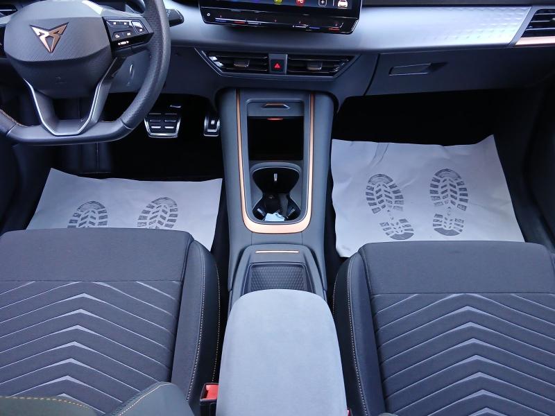 Cupra Born – image 7 of 20
