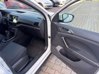 Volkswagen T-Cross Basis – image 15 of 20