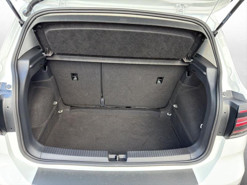 Volkswagen T-Cross Basis – image 11 of 20