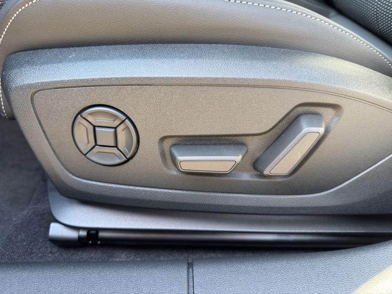 Audi A3 Sportback S line – image 17 of 18