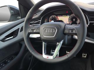 Audi Q8 S line – image 8 of 18