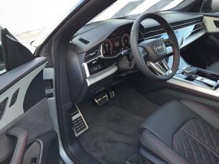 Audi Q8 S line – image 14 of 18
