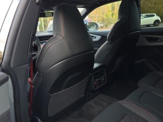 Audi Q8 S line – image 15 of 18
