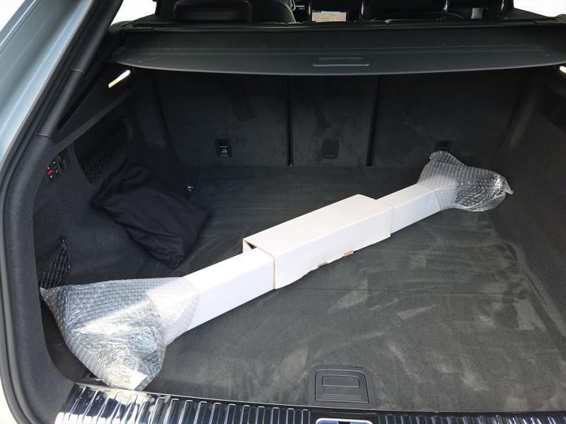 Audi Q8 S line – image 11 of 18