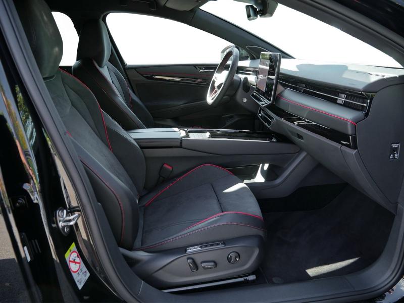 Volkswagen ID.7 GTX – image 4 of 24