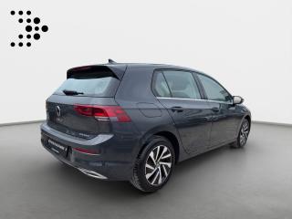 Volkswagen Golf Style – image 14 of 15