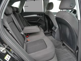 Audi Q5 S line – image 16 of 24